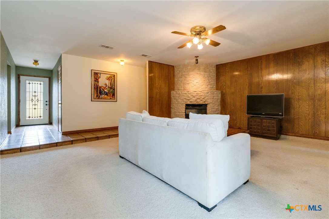 Photo 10 of 45 of 106 Kildeer Drive house