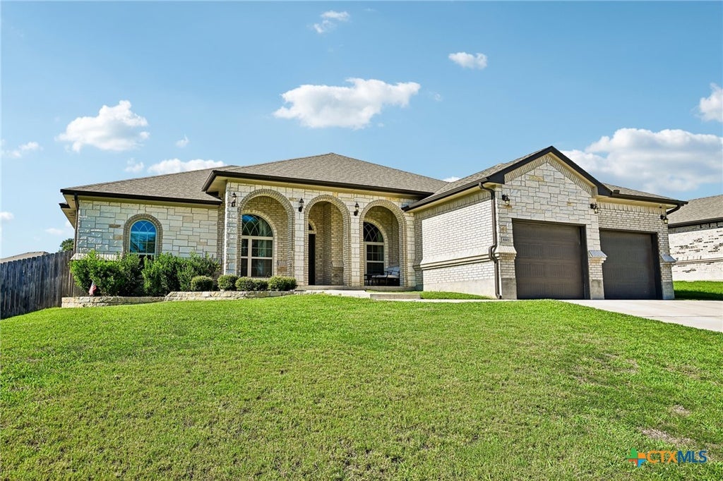 Photo of 8302 Ginny Lane, Killeen, TX 76542 (MLS # 627193)