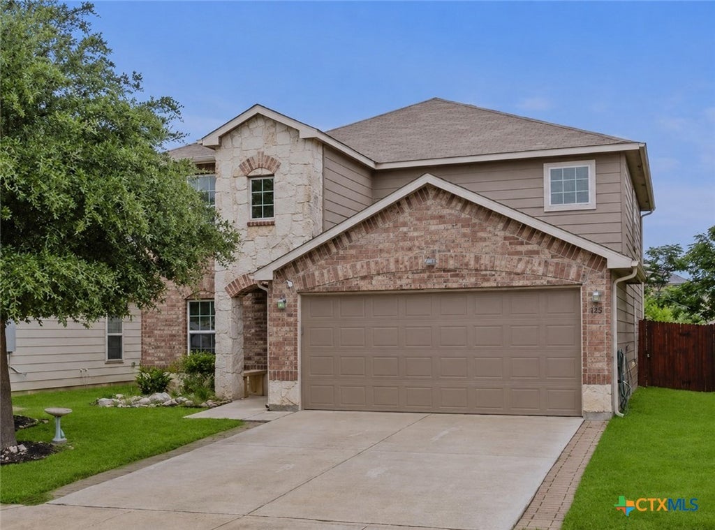 Photo of 142 Texas Thistle, New Braunfels, TX 78130 (MLS # 616526)