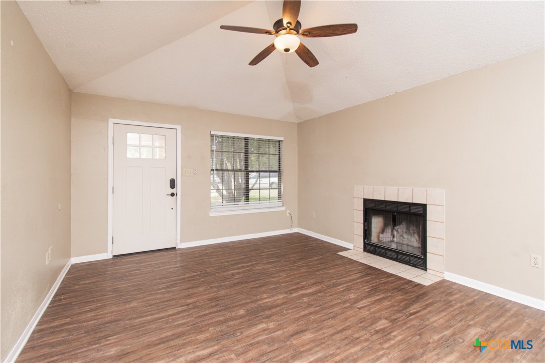 3002 Honeysuckle Circle