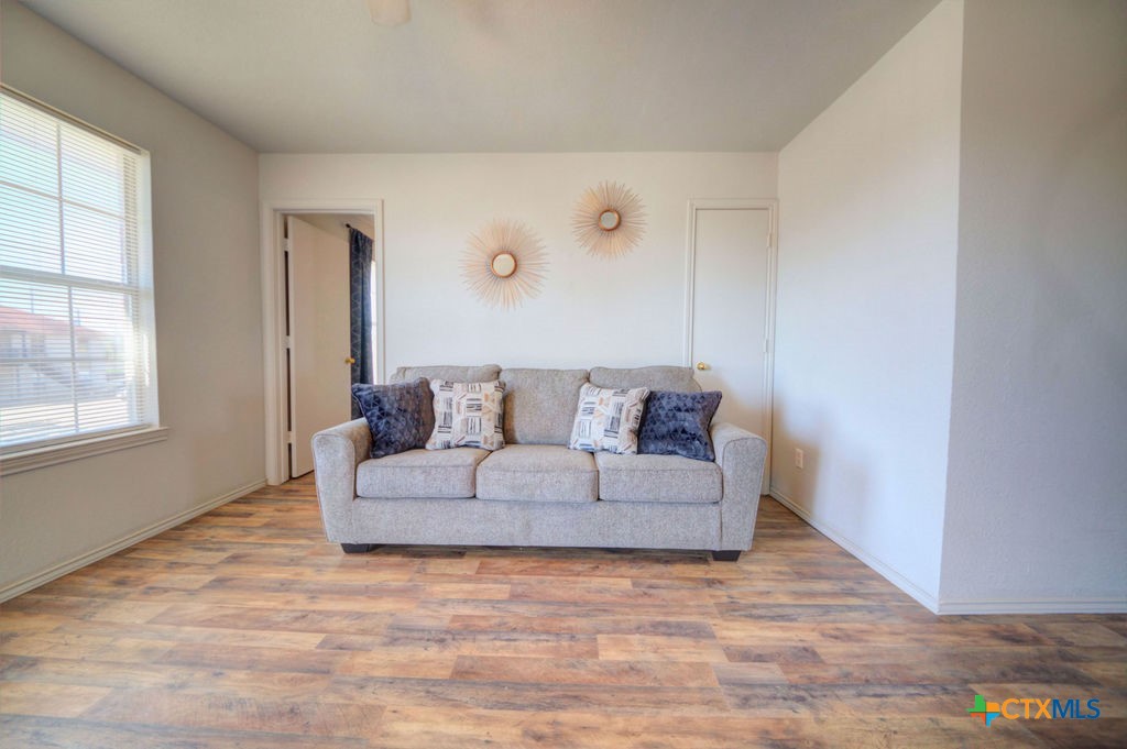 5705 Greengate Drive