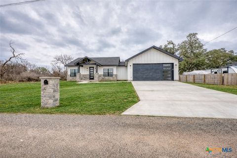 1501 Woodcrest Drive Granite Shoals TX 78654