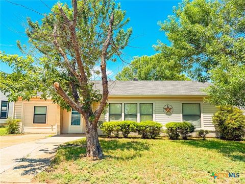 Photo of 2611 Jackson Drive, Gatesville, TX 76528 (MLS # 614447)