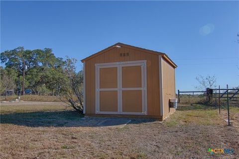 A home in Schulenburg