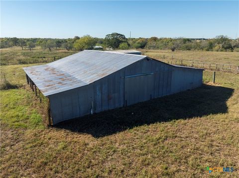 A home in Schulenburg