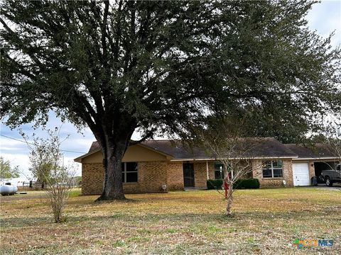 A home in Schulenburg