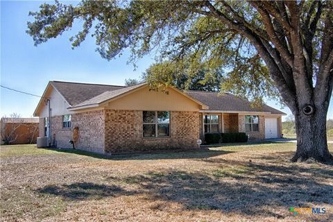 A home in Schulenburg