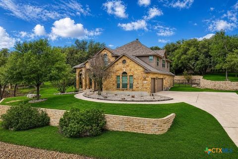 Photo of 865 Santa Cruz, New Braunfels, TX 78132 (MLS # 611936)