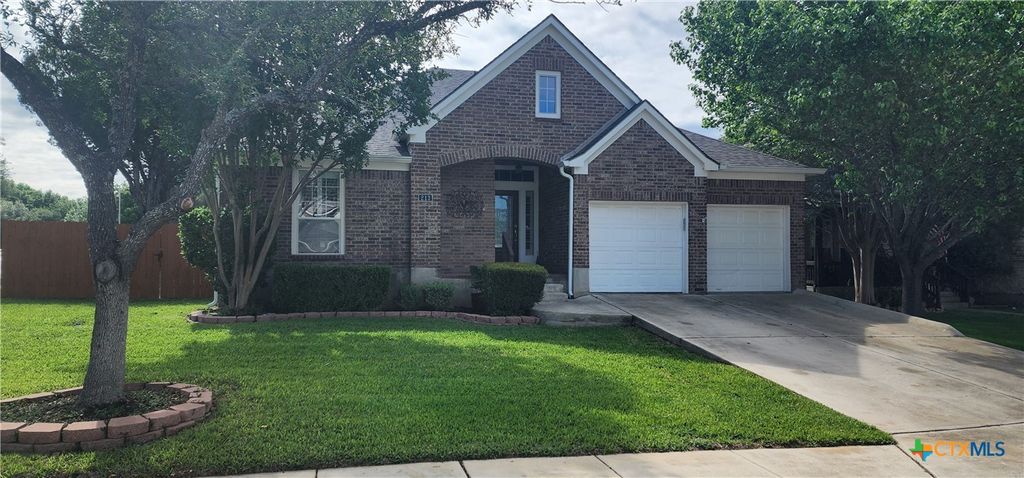 Photo of 213 Bending Oak, New Braunfels, TX 78132 (MLS # 611188)