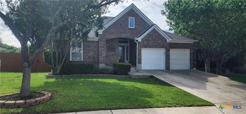 Photo of 213 Bending Oak, New Braunfels, TX 78132 (MLS # 611188)