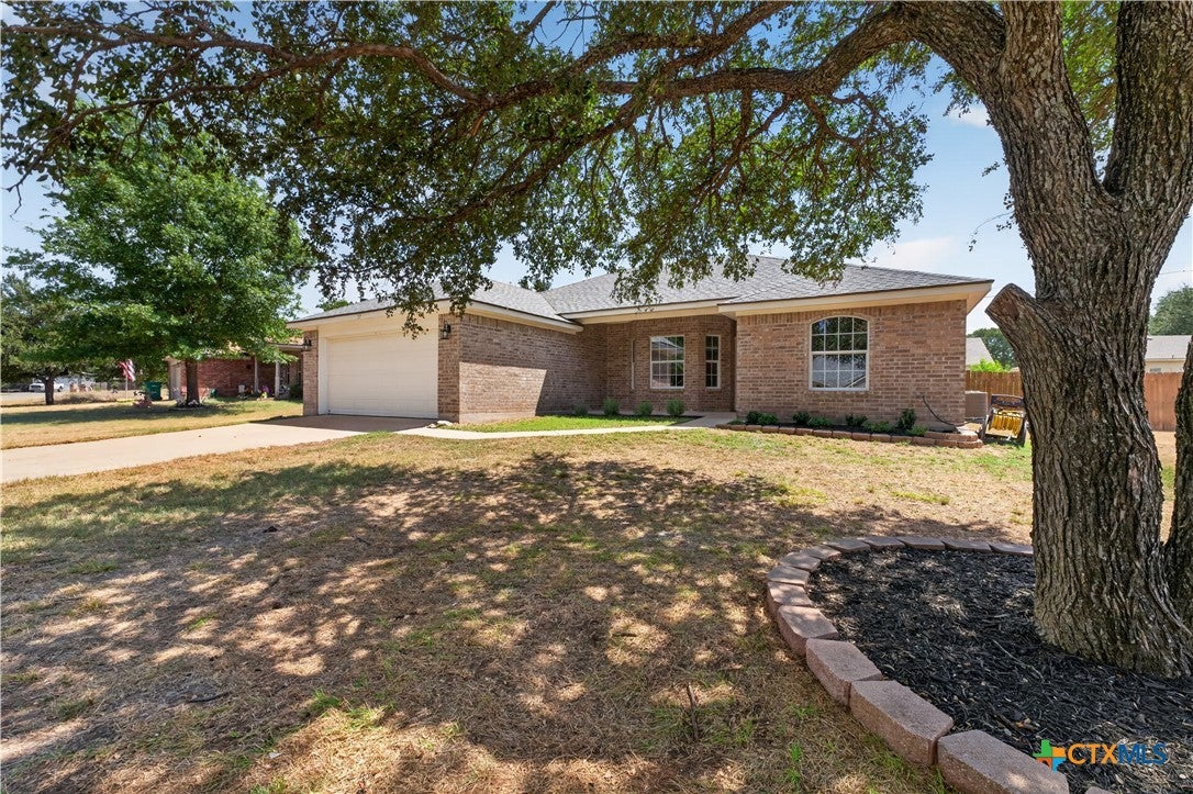 57 Bluebonnet Loop
