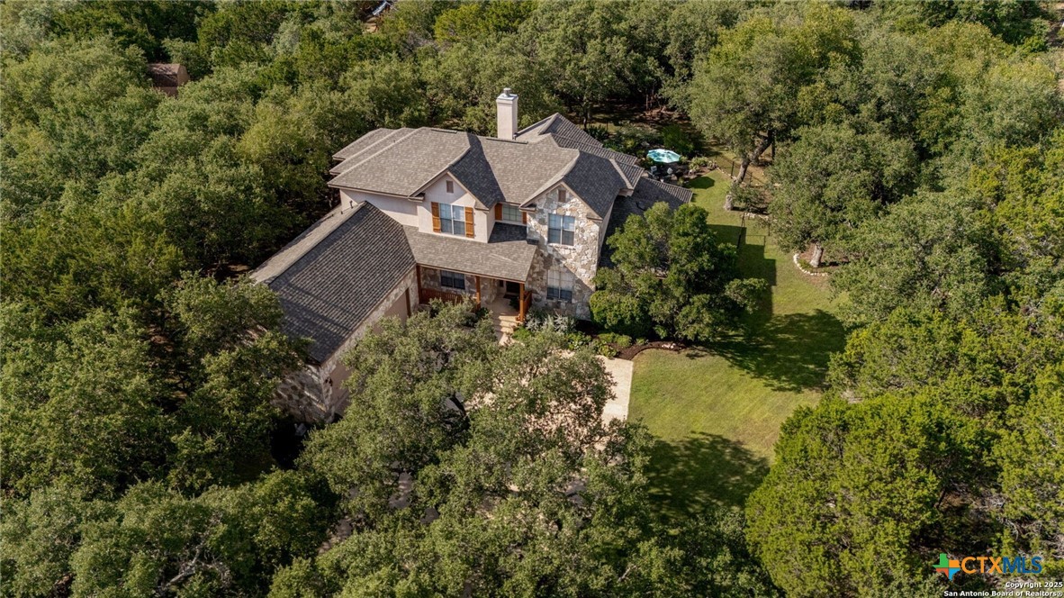 8355 Reunion Oak