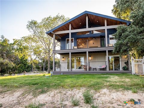 874 Lakebreeze Drive Canyon Lake TX 78133