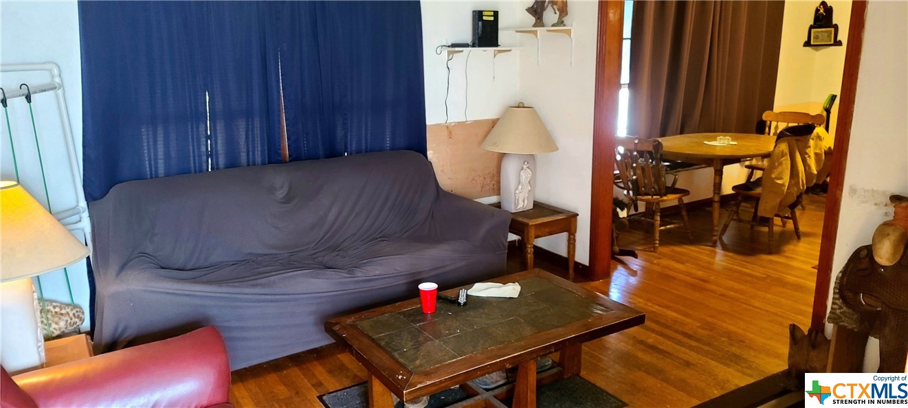 714 S Robinson Drive