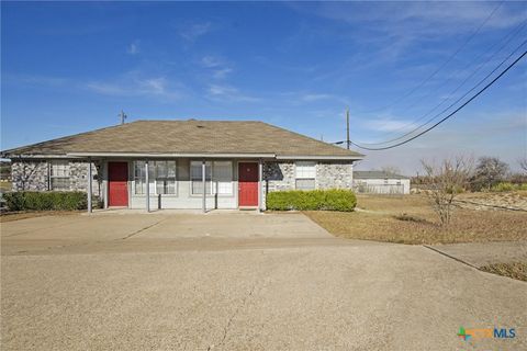 Photo of 907 North Drive #B, Copperas Cove, TX 76522 (MLS # 606619)