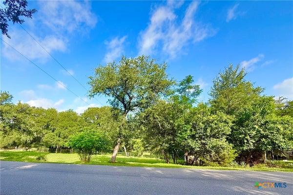 909 CENTER CIR, SALADO, TX 76571 - Image 91eeb56b92b32ee225df0477bb0fbd6a/1962322133