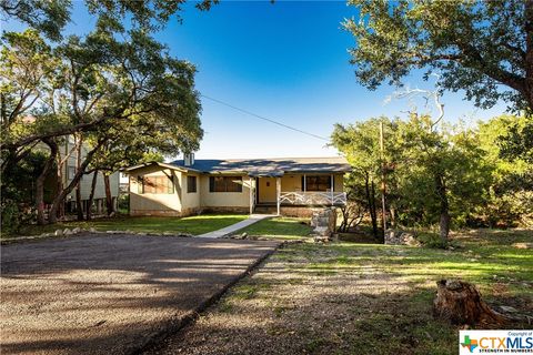 A home in Canyon Lake