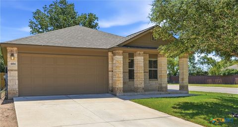 Photo of 604 Briggs Drive, New Braunfels, TX 78130 (MLS # 613712)