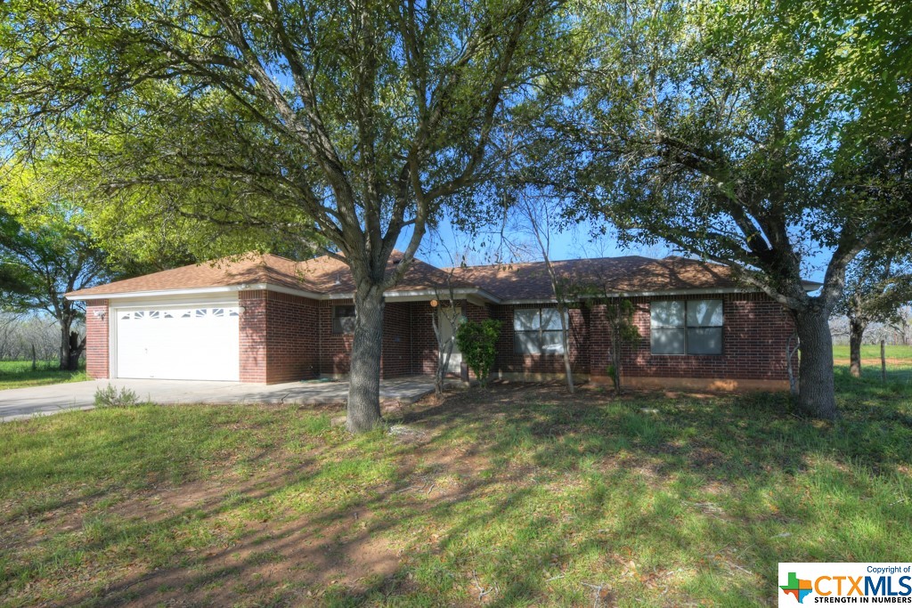 View Seguin, TX 78155 house