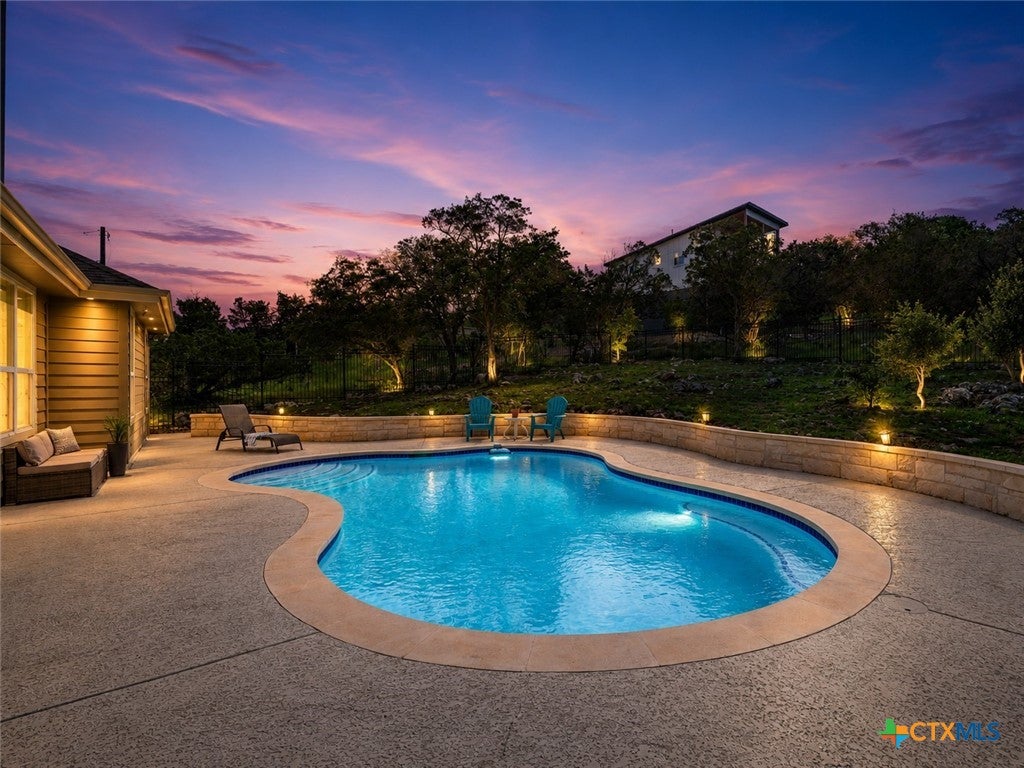 Photo of 1587 Lakeshore Drive, Canyon Lake, TX 78133 (MLS # 579465)