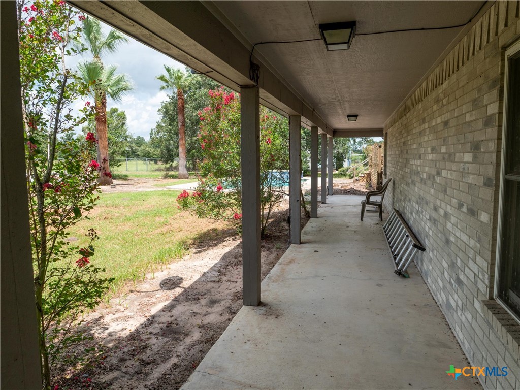 1371 Fannin Oaks Road