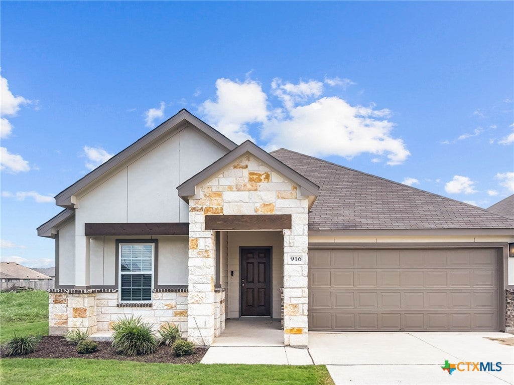 Photo of 916 Gray Cloud Drive, New Braunfels, TX 78130 (MLS # 628001)
