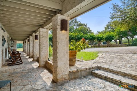 A home in Spicewood