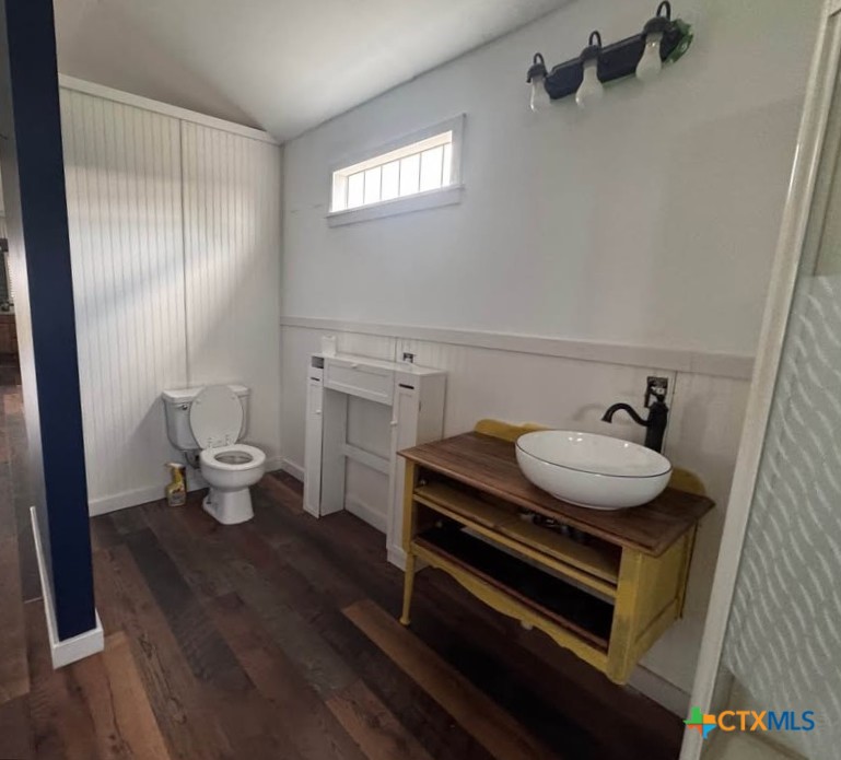 5364 Knob Creek Road