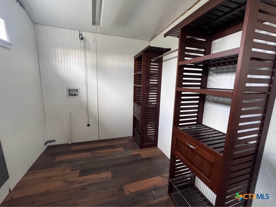 5364 Knob Creek Road