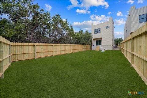 A home in Canyon Lake