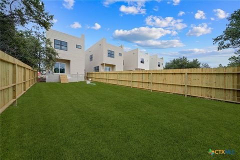 A home in Canyon Lake