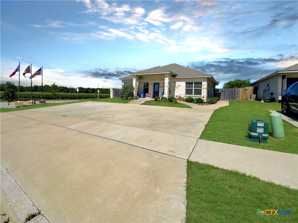 1252 Honor Lane