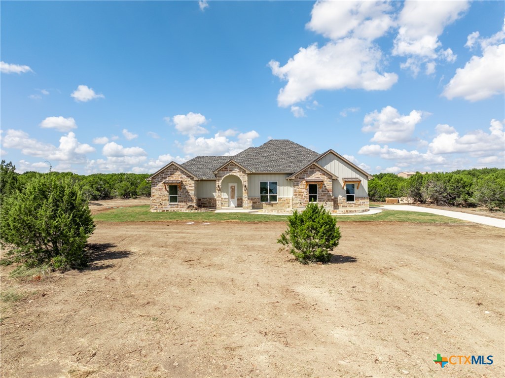117 Cedar Bluff Loop