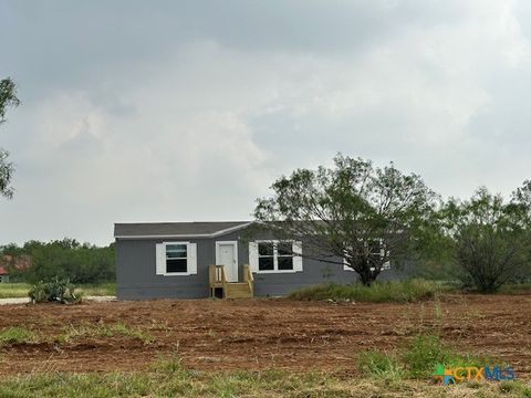 A home in Poteet