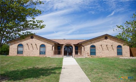 A home in Kempner