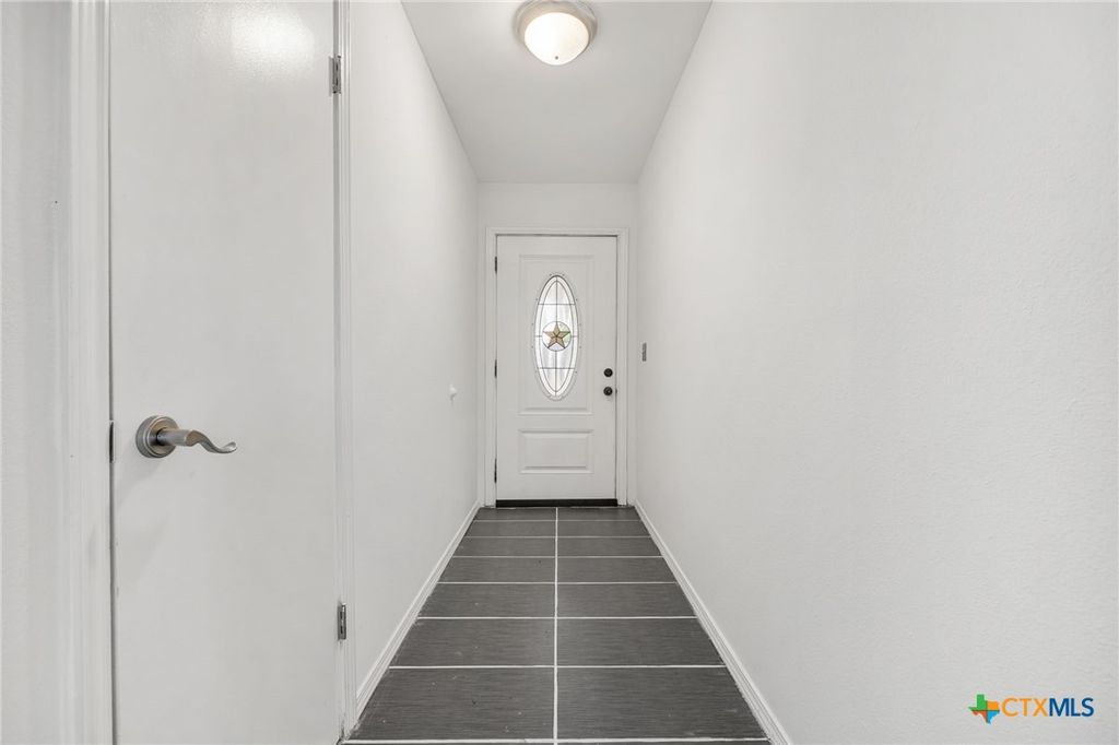 Photo of 2502 Coach Drive, Killeen, TX 76543 (MLS # 610713)