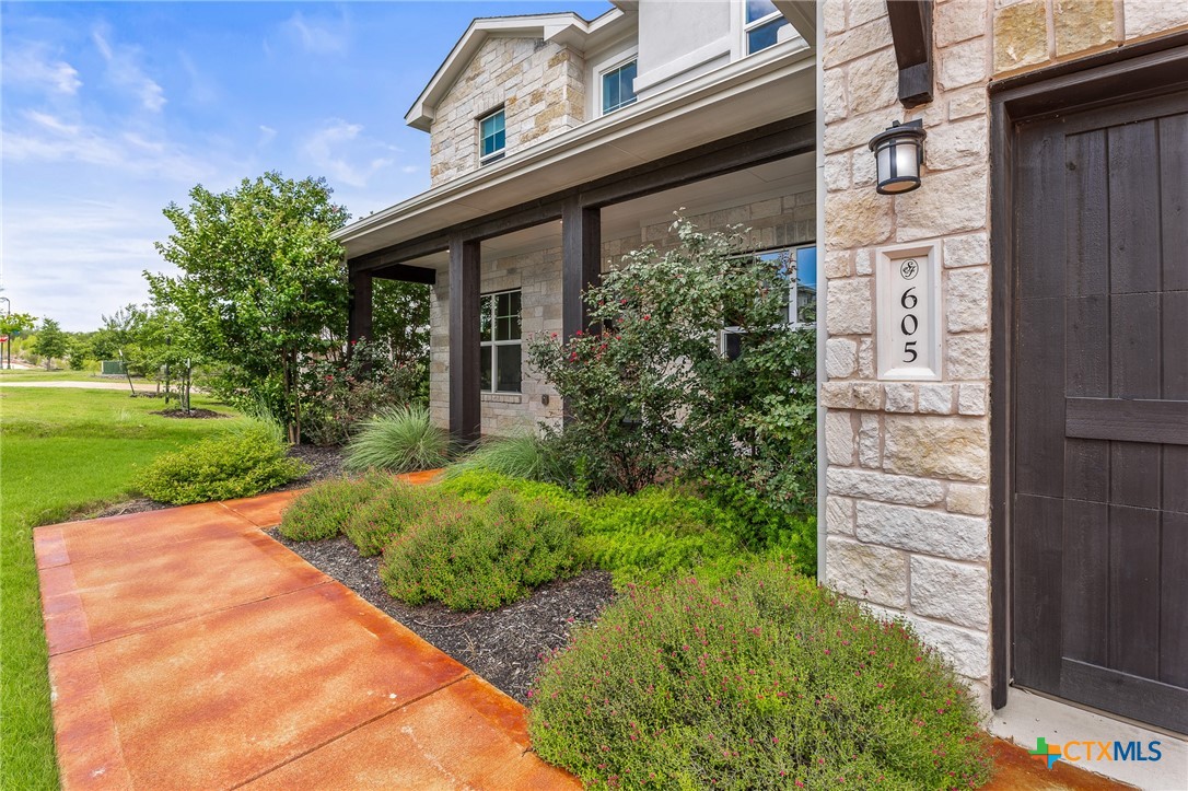 605 Gunison Drive