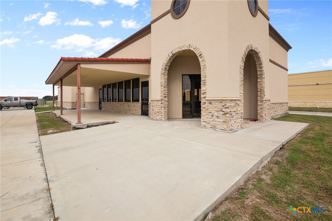 6202 Nursery Drive