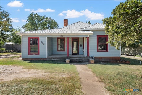 Photo of 506 E Main Street, Hamilton, TX 76531 (MLS # 624796)