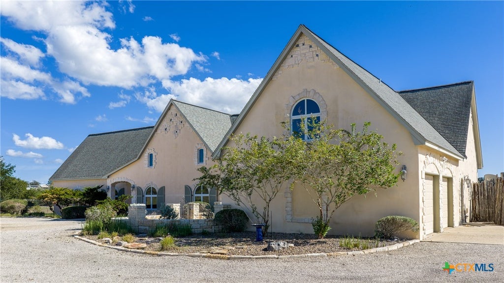 Photo of 5904 Old Yoakum Road, Cuero, TX 77954 (MLS # 627531)