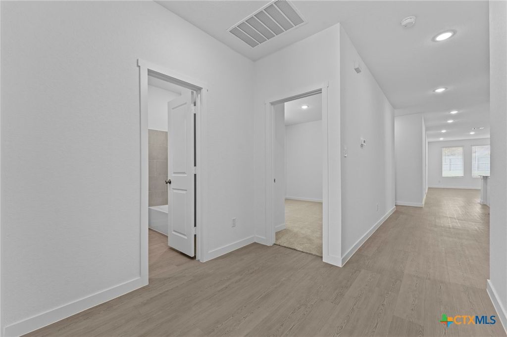 Photo of 1225 Twisted Creek, New Braunfels, TX 78130 (MLS # 611110)