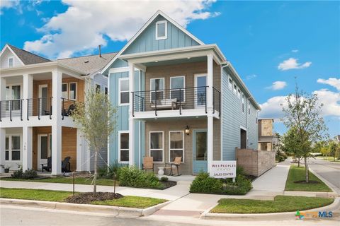 Photo of 795 N Academy Avenue, New Braunfels, TX 78130 (MLS # 596921)