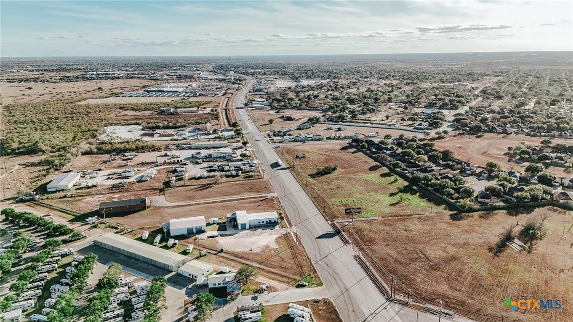 13102 N Navarro