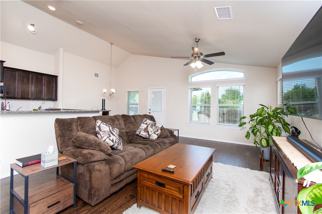 1307 Stonewall Ridge