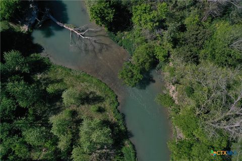 1061 Martindale Falls Road Martindale TX 78655