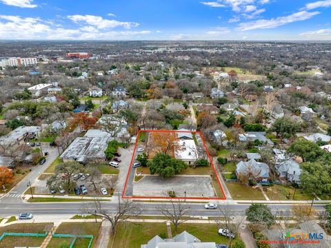 715 W Hopkins Street San Marcos TX 78666