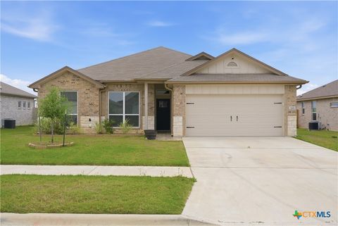 Photo of 3201 Hedwig Street, Killeen, TX 76549 (MLS # 612288)