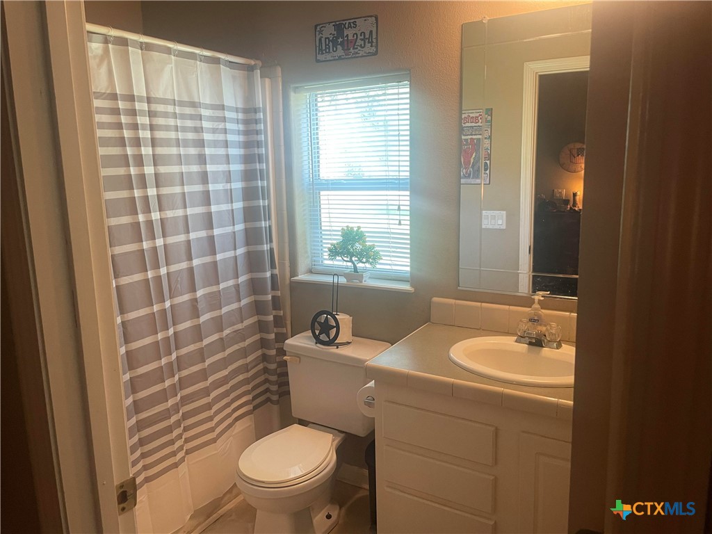 Bastrop, Texas 78602, United States, 4 Bedrooms Bedrooms, ,3 BathroomsBathrooms,Residential,Pending,47721