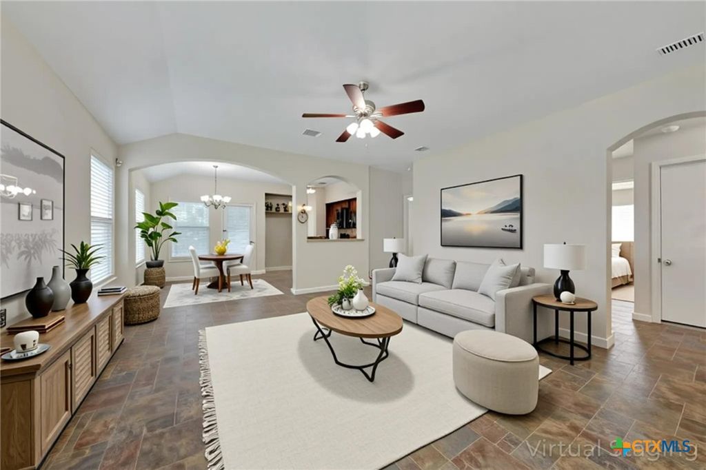 Photo of 116 Encina Cove, San Marcos, TX 78666 (MLS # 609577)
