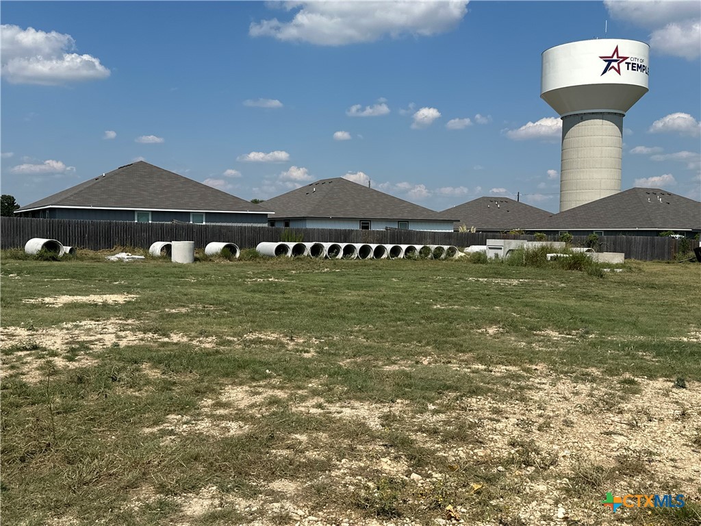 1945 S Pea Ridge Road